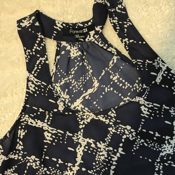 Navy and White Patterned Tank - Picture 2 of 2